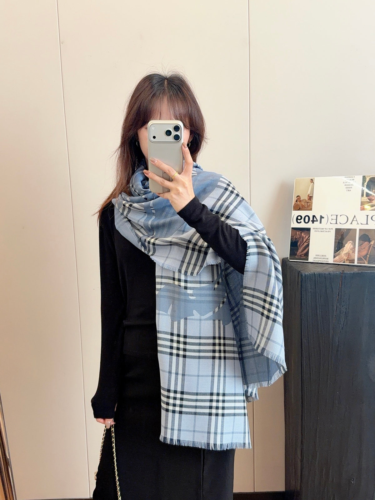 Reversible Equestrian Plaid Scarf – 70% Wool & 30% Silk, Double-Sided Contrast Design, 200 × 65 cm
