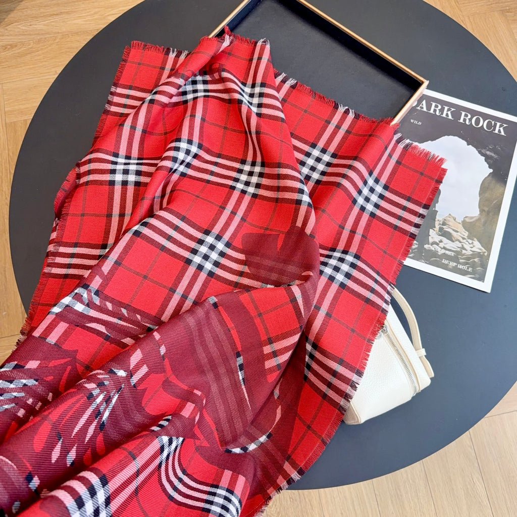 Reversible Equestrian Plaid Scarf – 70% Wool & 30% Silk, Double-Sided Contrast Design, 200 × 65 cm