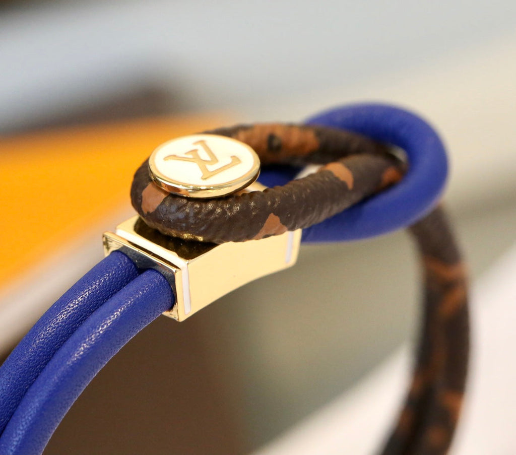 Double twisted leather bracelet