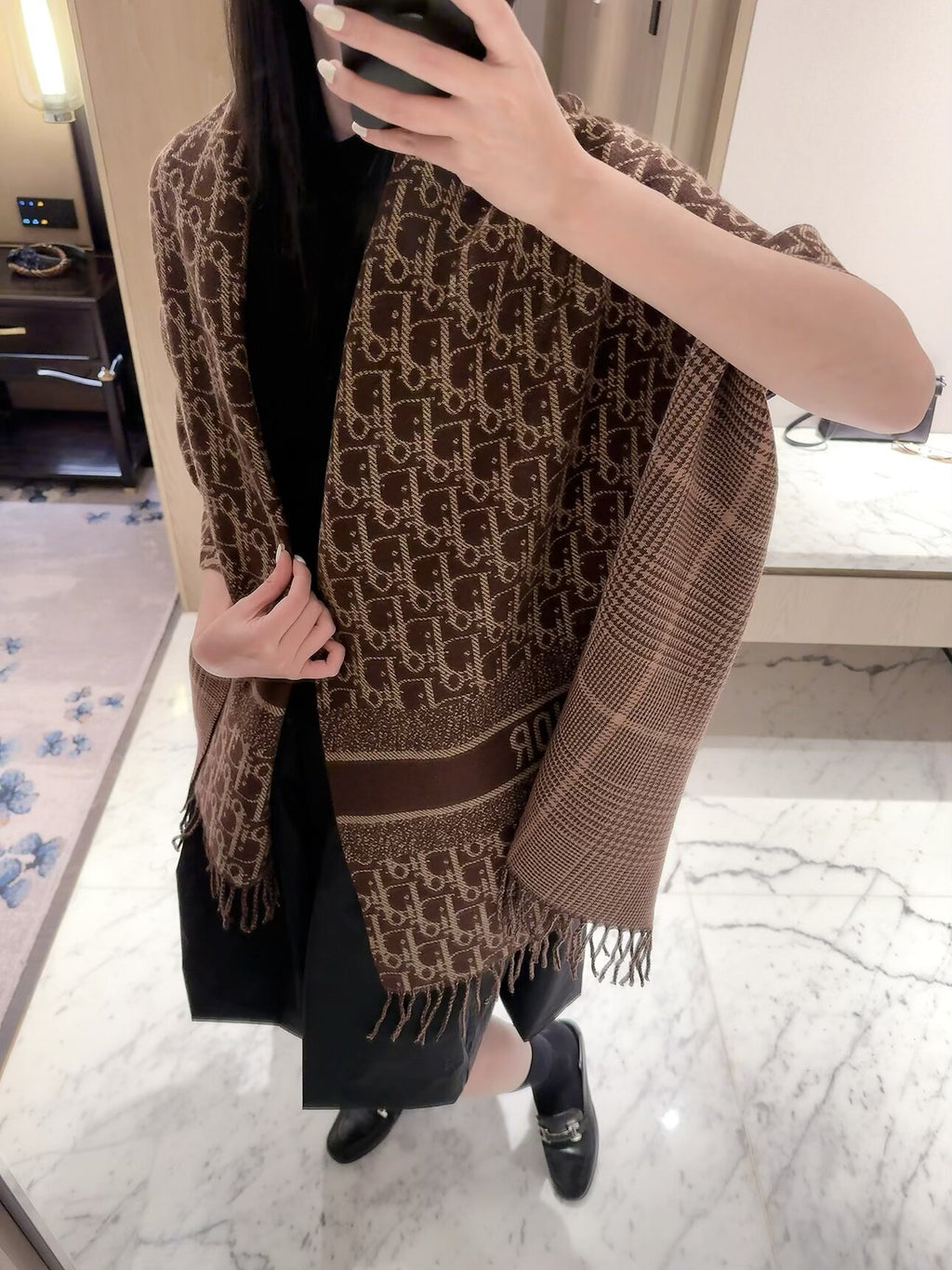 ✨ 2026 New Double-Sided Cashmere Scarf – Two Patterns, Two Styles