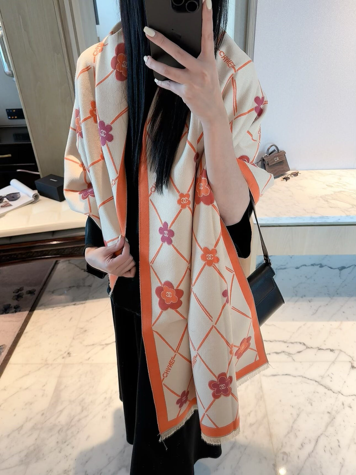 2026 New Diamond Camellia Cashmere Scarf – Elegant Floral Jacquard, Soft French-Inspired Style