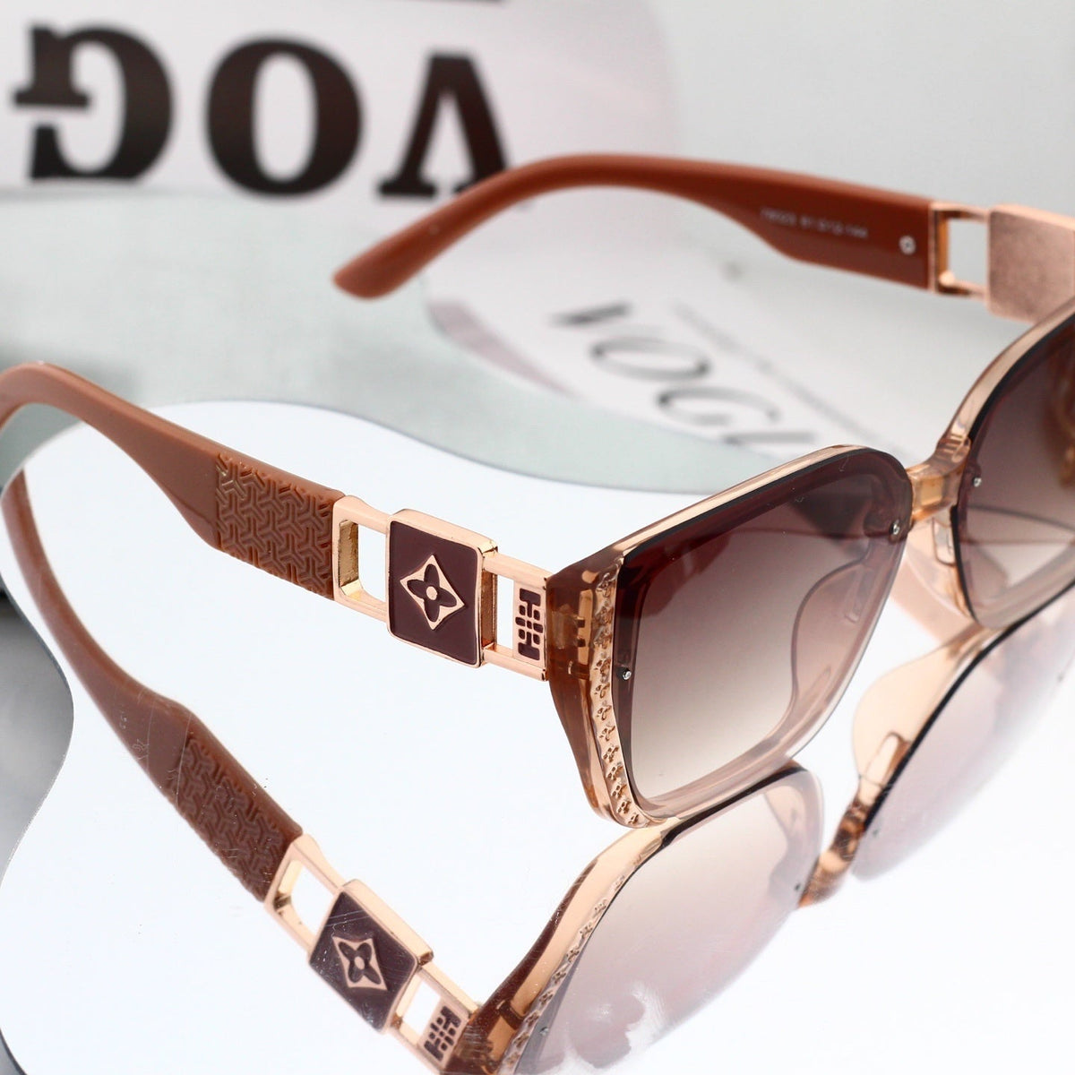 Vintage Metal Decorated Narrow Frame Sunglasses 68805