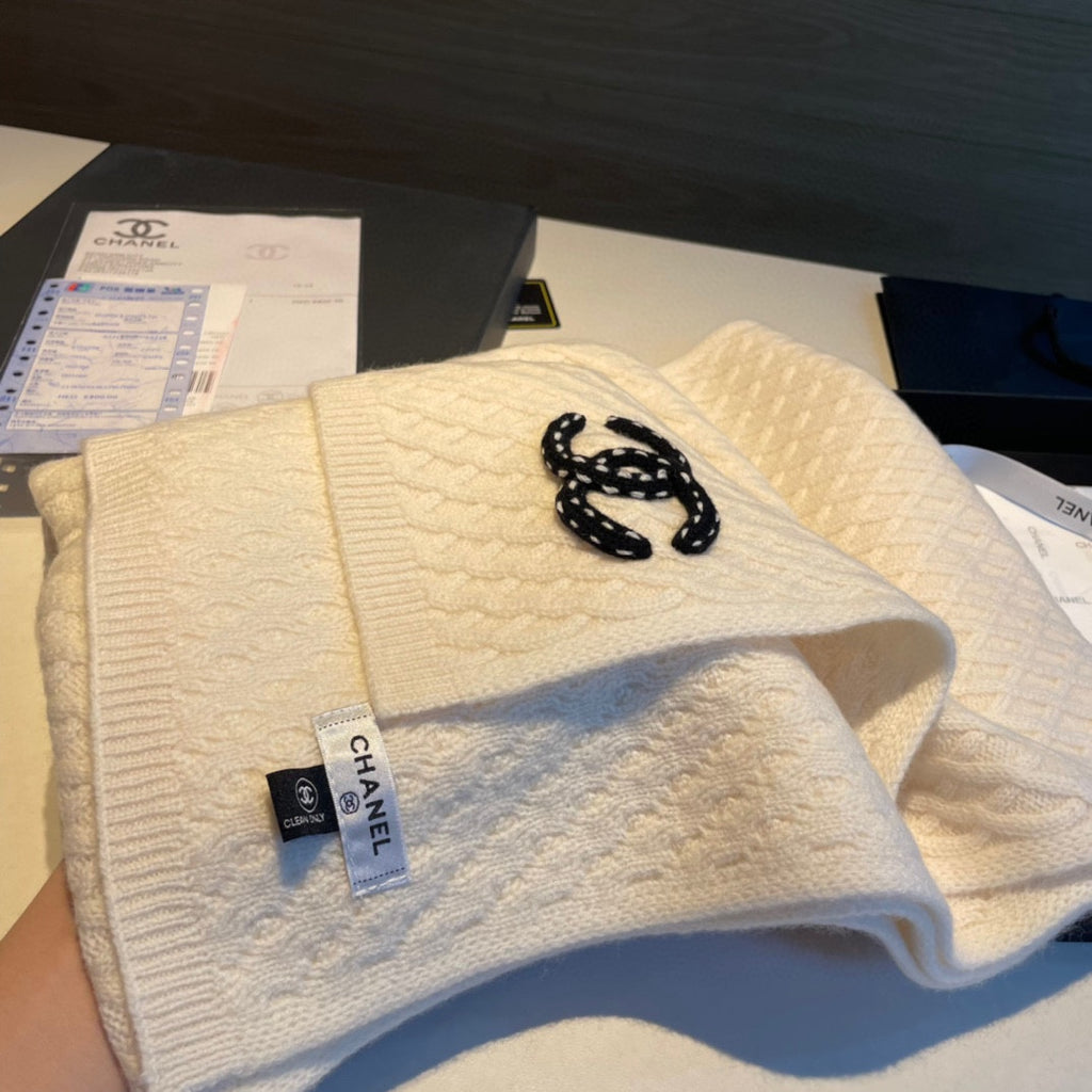 New Soft-Tone Cashmere Knit Scarf ❗️