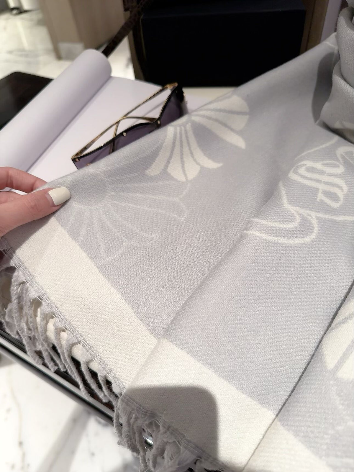 2026 New Gothic Cross Cashmere Scarf – Symmetrical Motif, Streetwear-Inspired Style