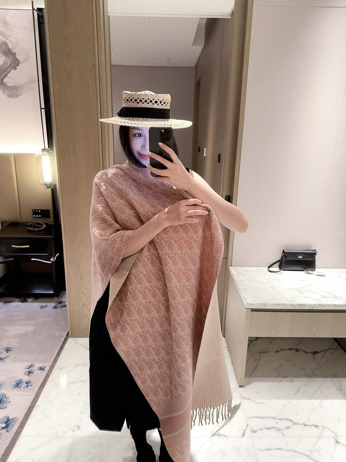 ✨ 2026 New Double-Sided Cashmere Scarf – Two Patterns, Two Styles
