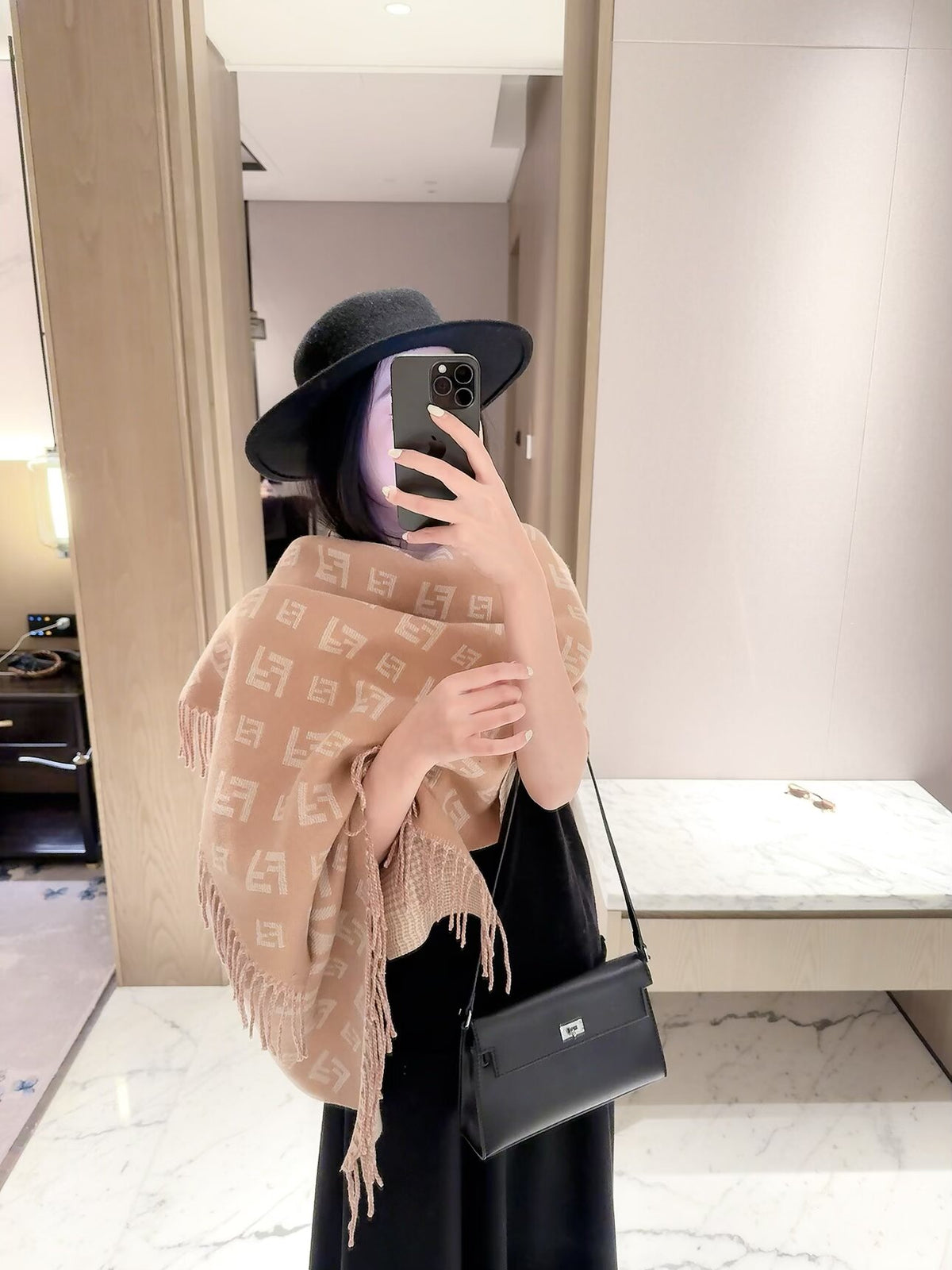 ✨ 2026 New Double-Sided Cashmere Scarf – Two Patterns, Two Styles 💥
