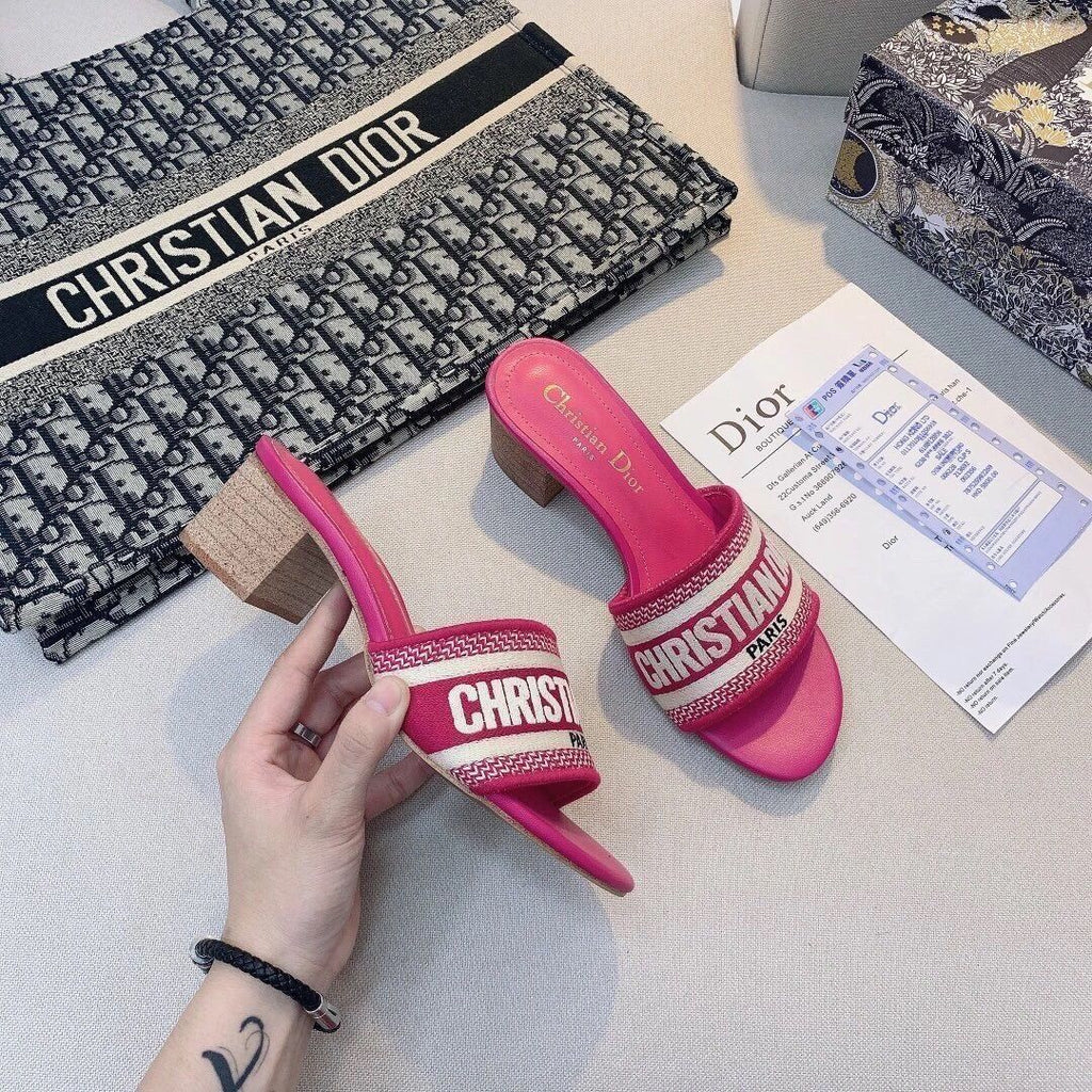 Embroidered Block Heel Slippers